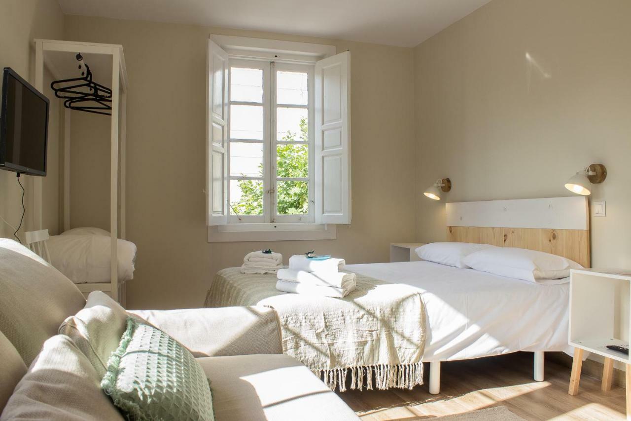 Hostal Lierganes Fluviarium Rooms Exterior foto